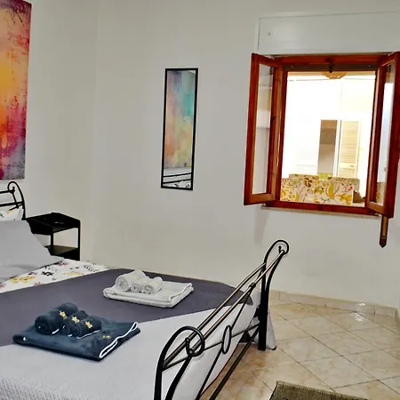 Casa Nanda Vacanze In Sardinia With Internal Garden Cabras